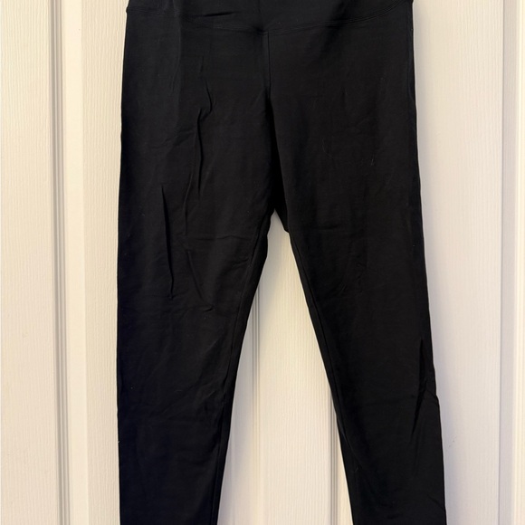 Yummie Shapewear Leggings - Picture 1 of 3
